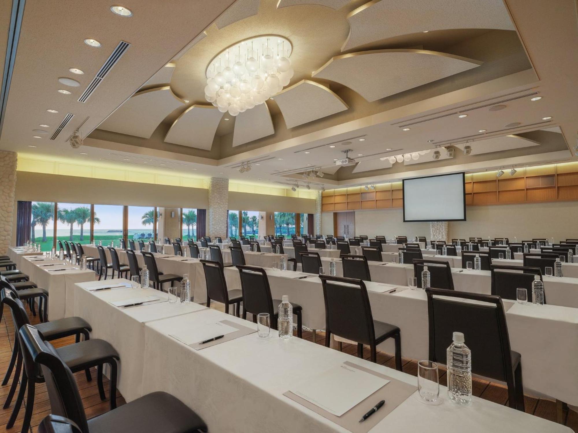 אונה Ana Intercontinental Manza Beach Resort By Ihg מראה חיצוני תמונה
